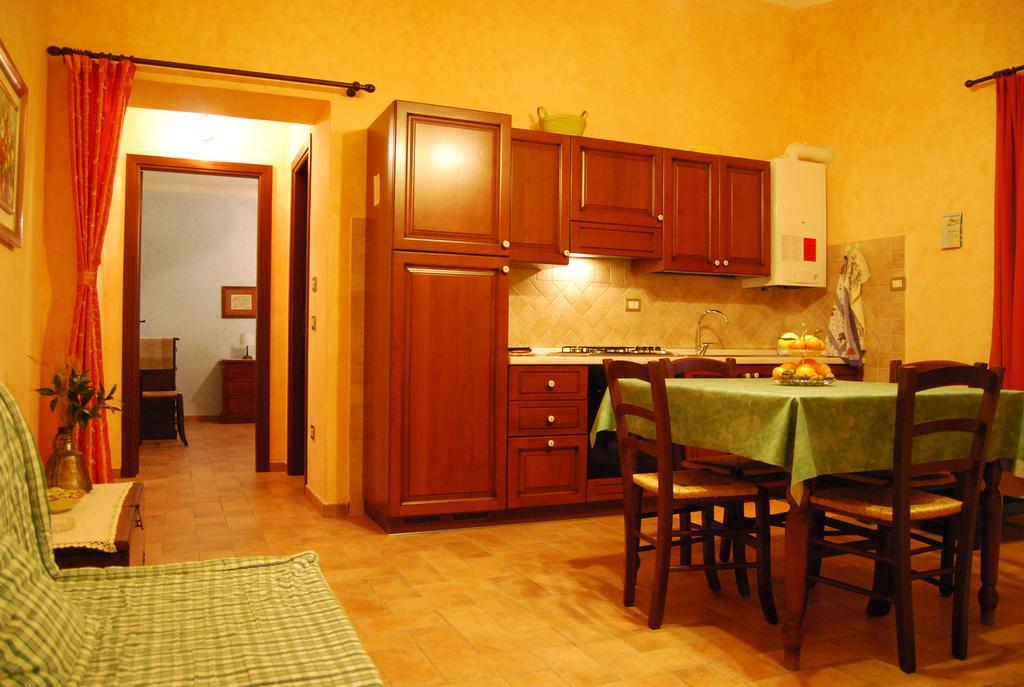 Agriturismo Rustichino Villa Giano dell'Umbria Exterior photo